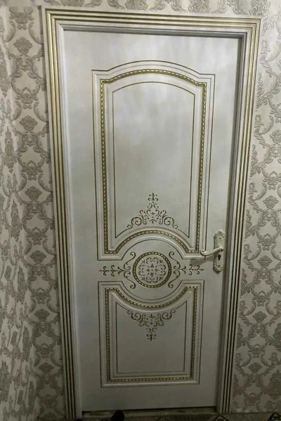 Дверь