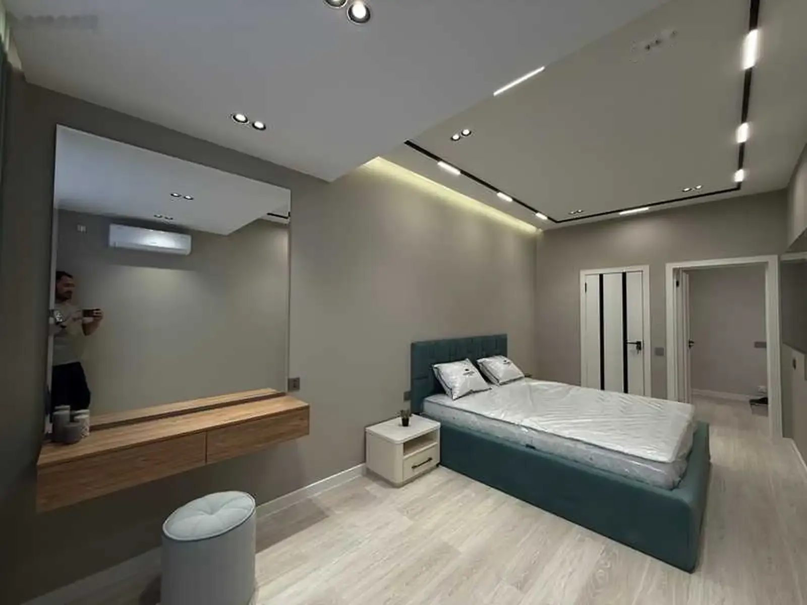 2-комн. квартира, 4 этаж, 80м², Ул.Лоҳутӣ 20,парк А Навоӣ