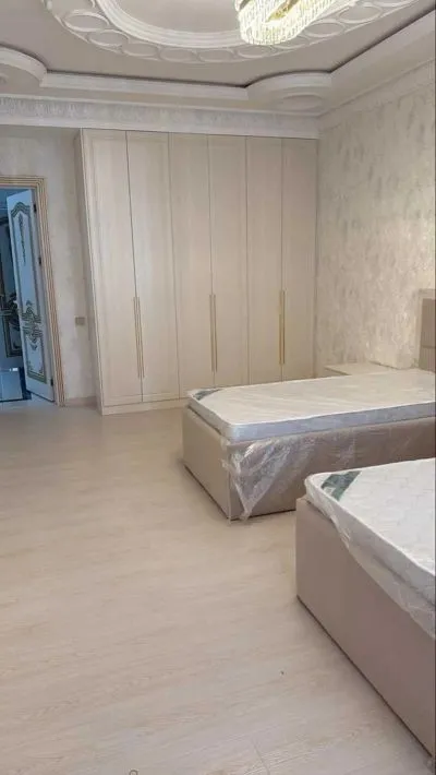3-комн. квартира, 12 этаж, 160м², шохмансур