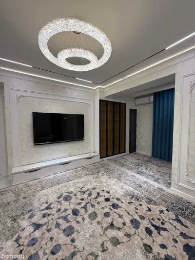 3-комн. квартира, 10 этаж, 120м², Улица Карамов