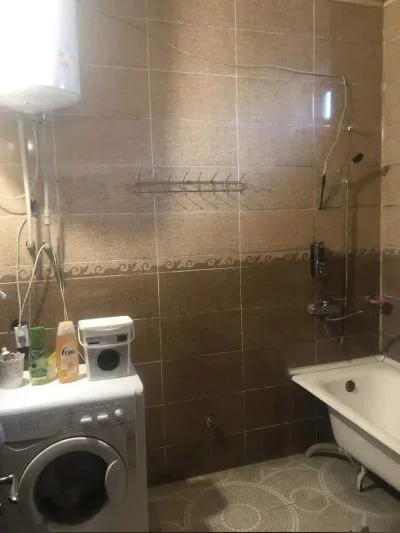 2-этажный, 4 комнатный дом, 2 м², Колхози Россия