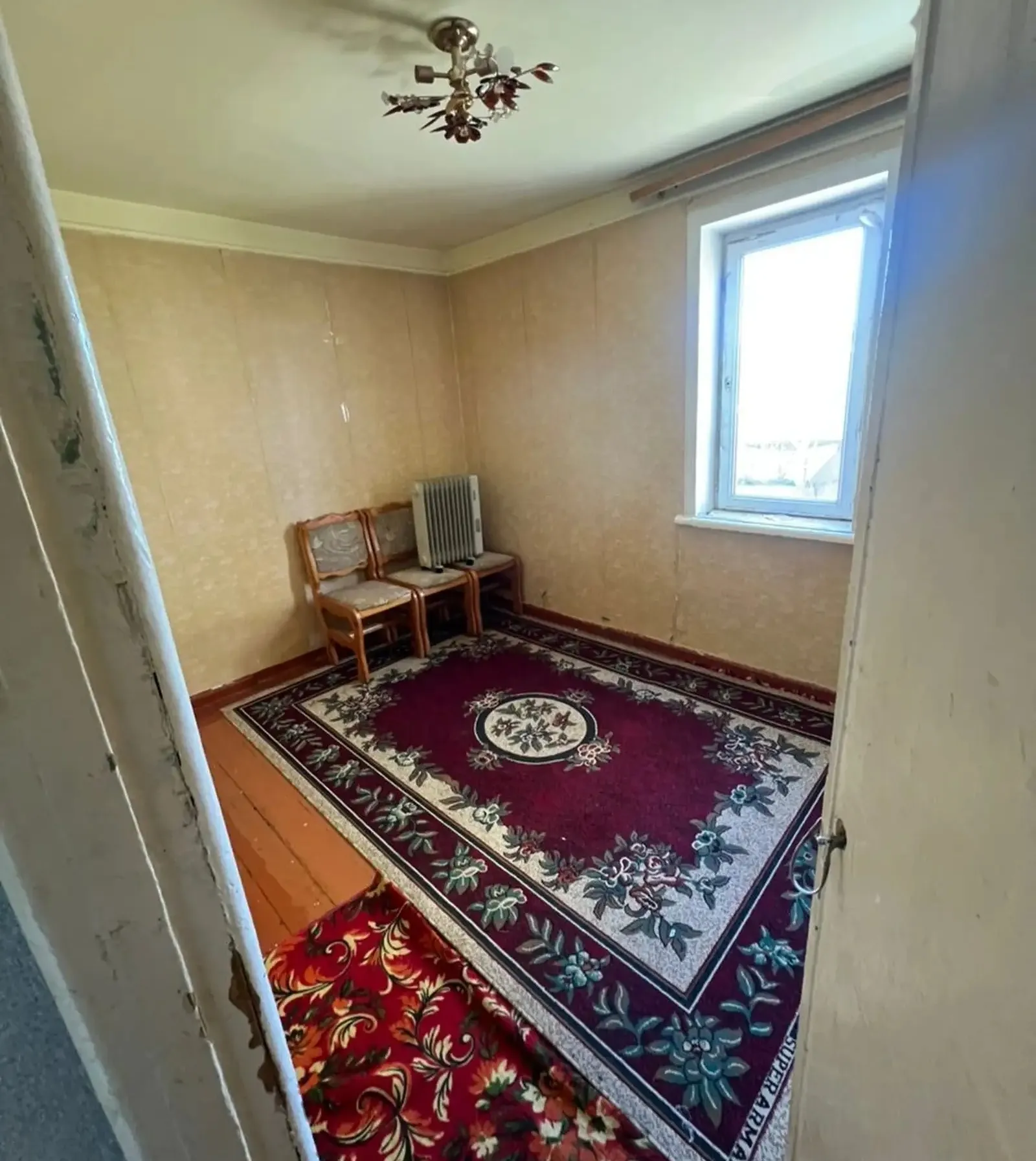 3-комн. квартира, 3 этаж, 80м², гулистон