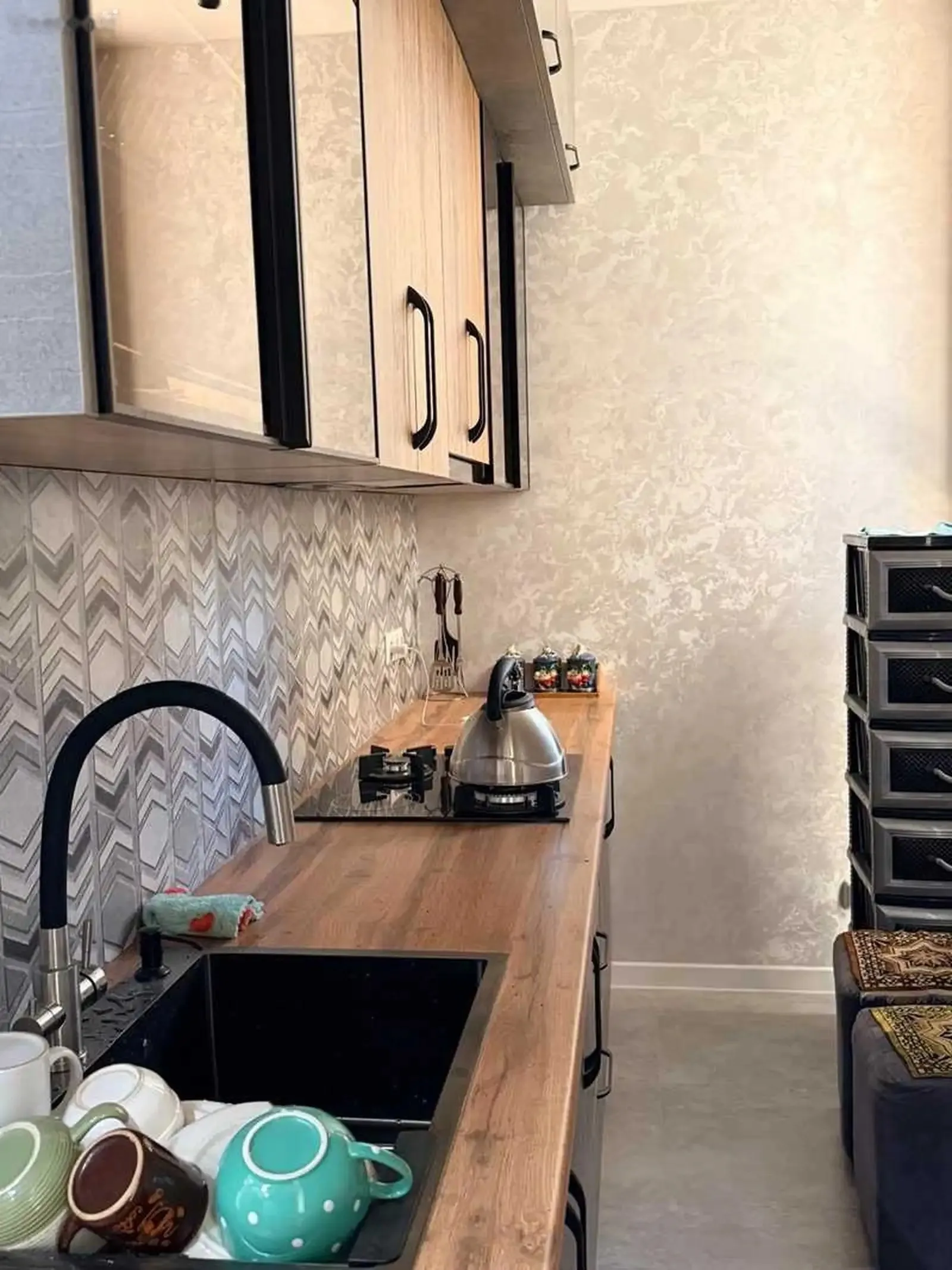 2-комн. квартира, 3 этаж, 100м², зелёный бозор доми Wildberies