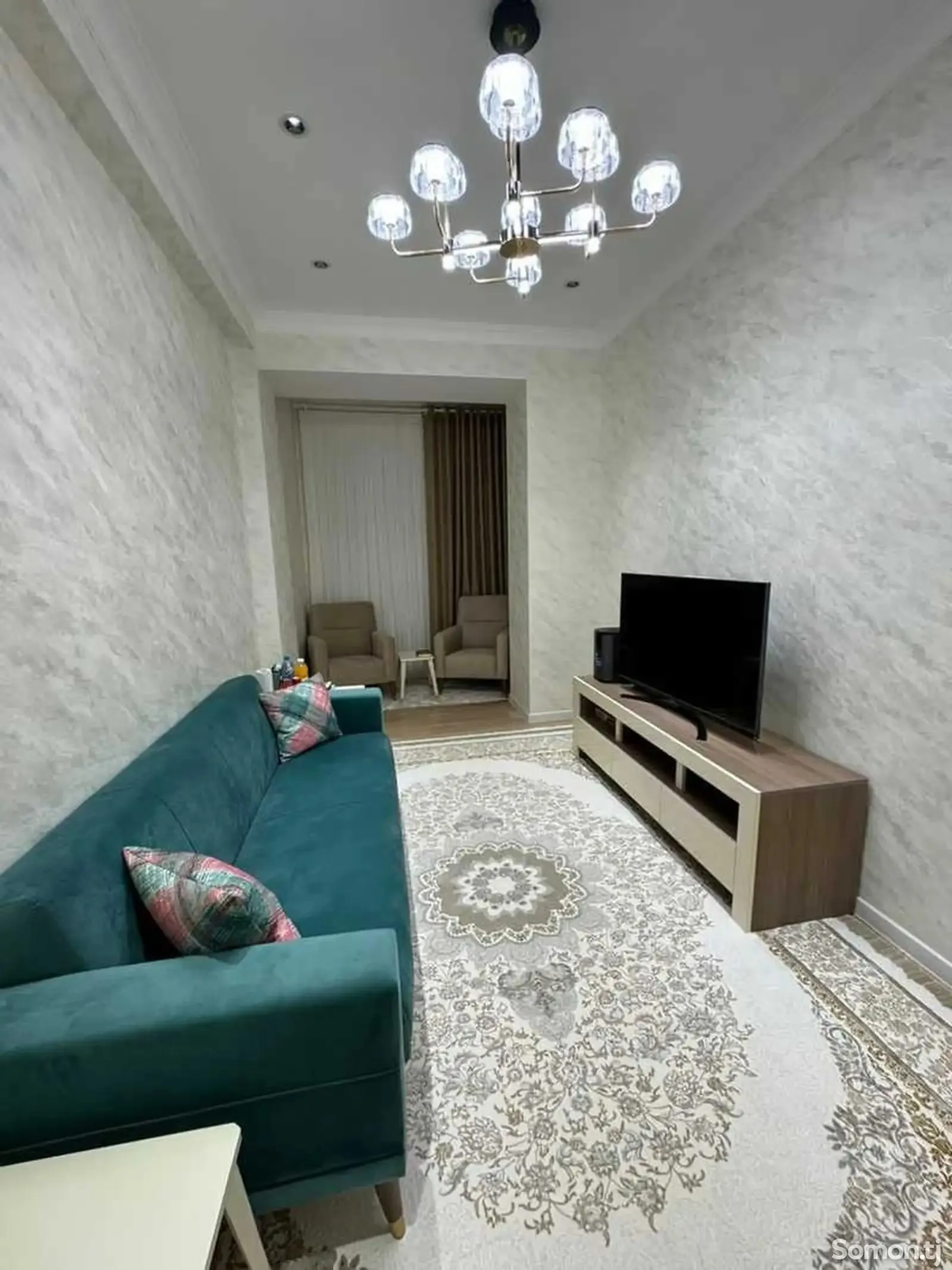 2-комн. квартира, 3 этаж, 60м², KFC воданасос