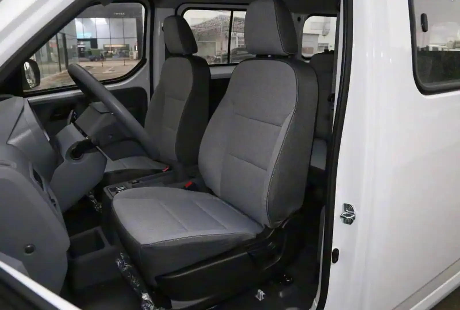 Пассажирский Wuling Yangguang, 2025 на заказ