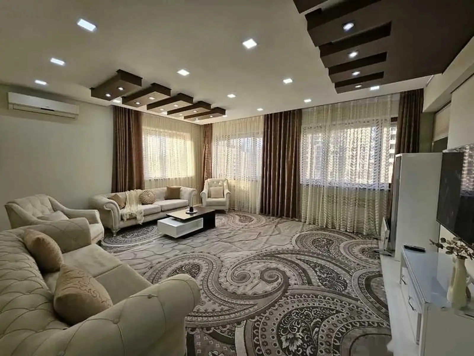 5-комн. квартира, 4 этаж, 240м², И.Сомони