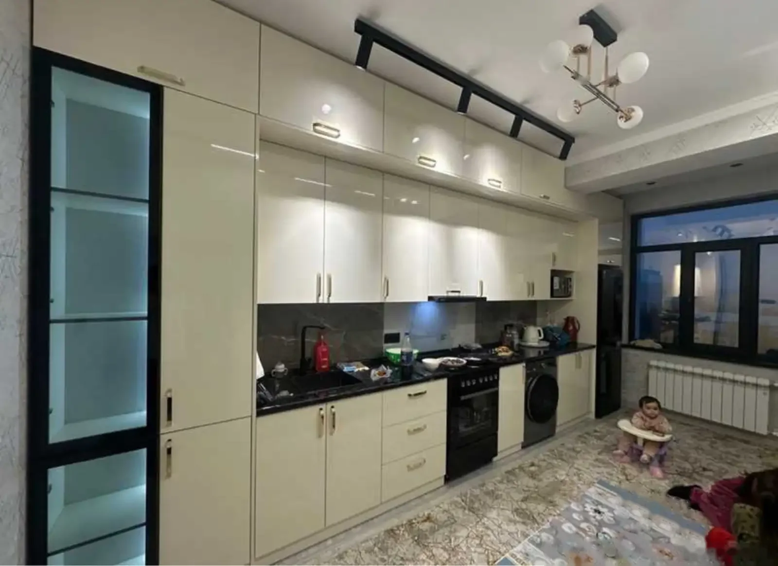 3-комн. квартира, 6 этаж, 87м², Воданасос Додопицца