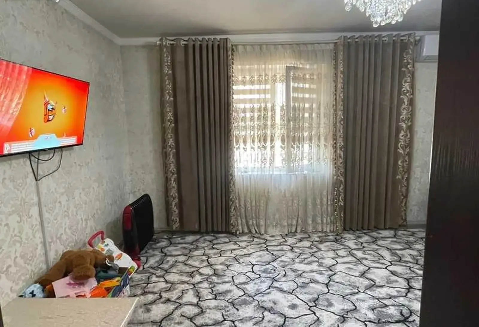 1-комн. квартира, 1 этаж, 50 м², Сино 1