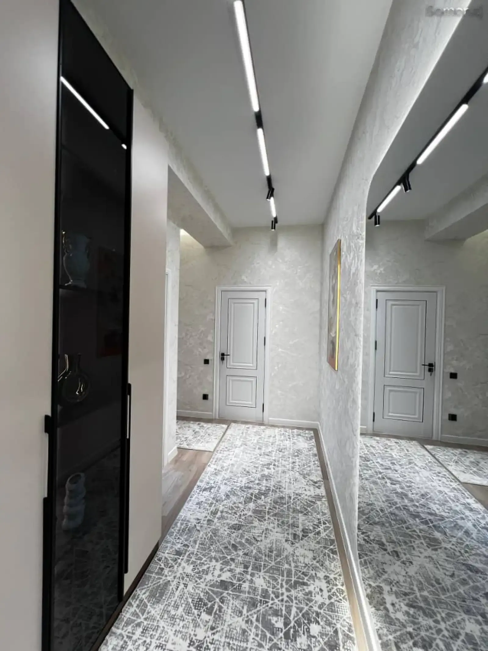 2-комн. квартира, 8 этаж, 57 м², 32 мкр Амид