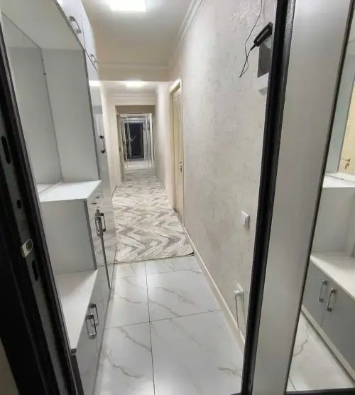 5-комн. квартира, 3 этаж, 90 м², Фирдавси