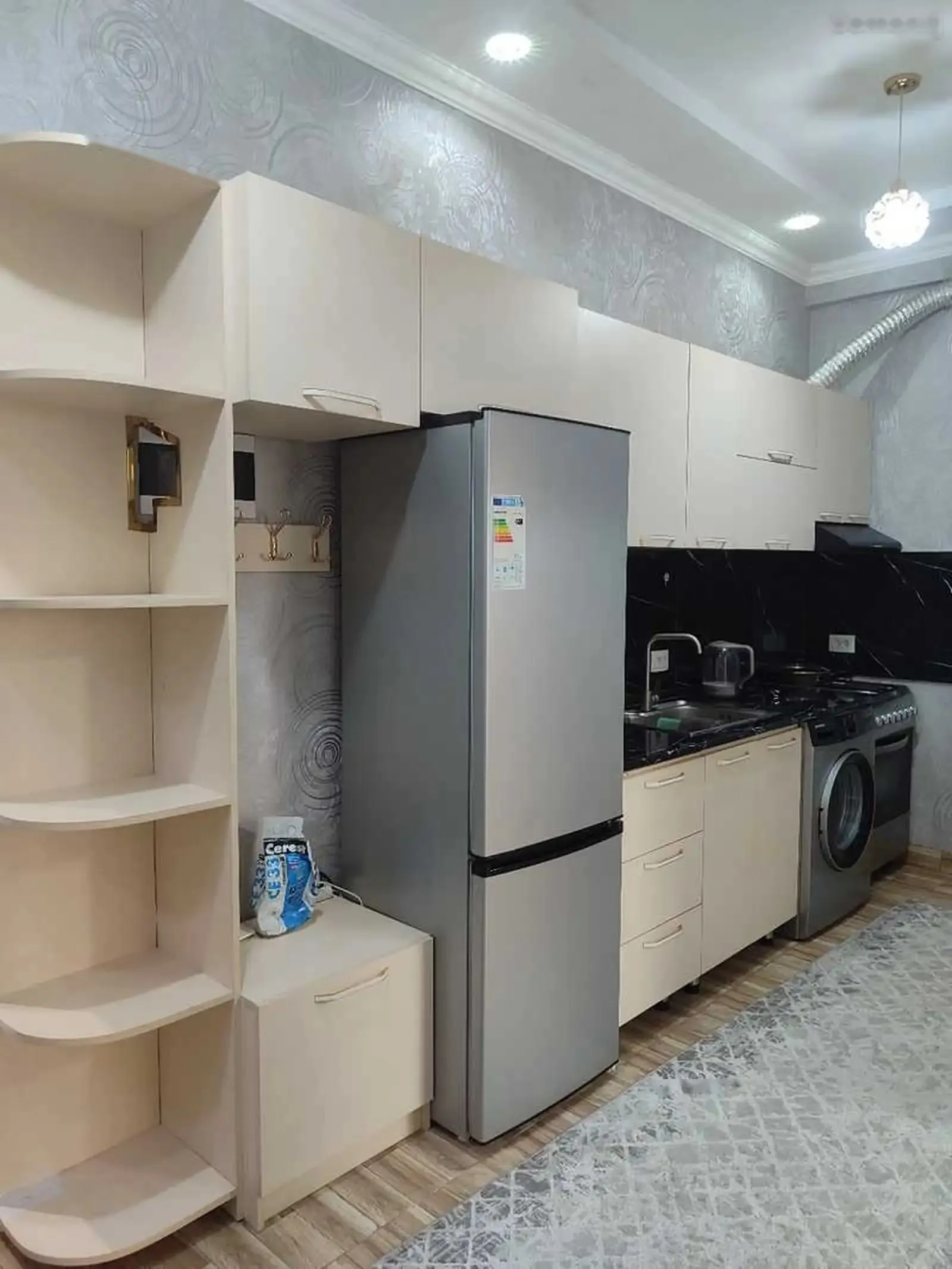 2-комн. квартира, 9 этаж, 50м², Садбарг доми Гелос