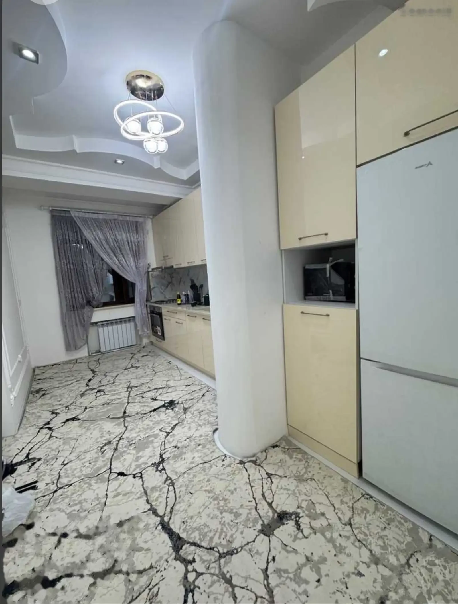 2-комн. квартира, 6 этаж, 90м², Шохмансур
