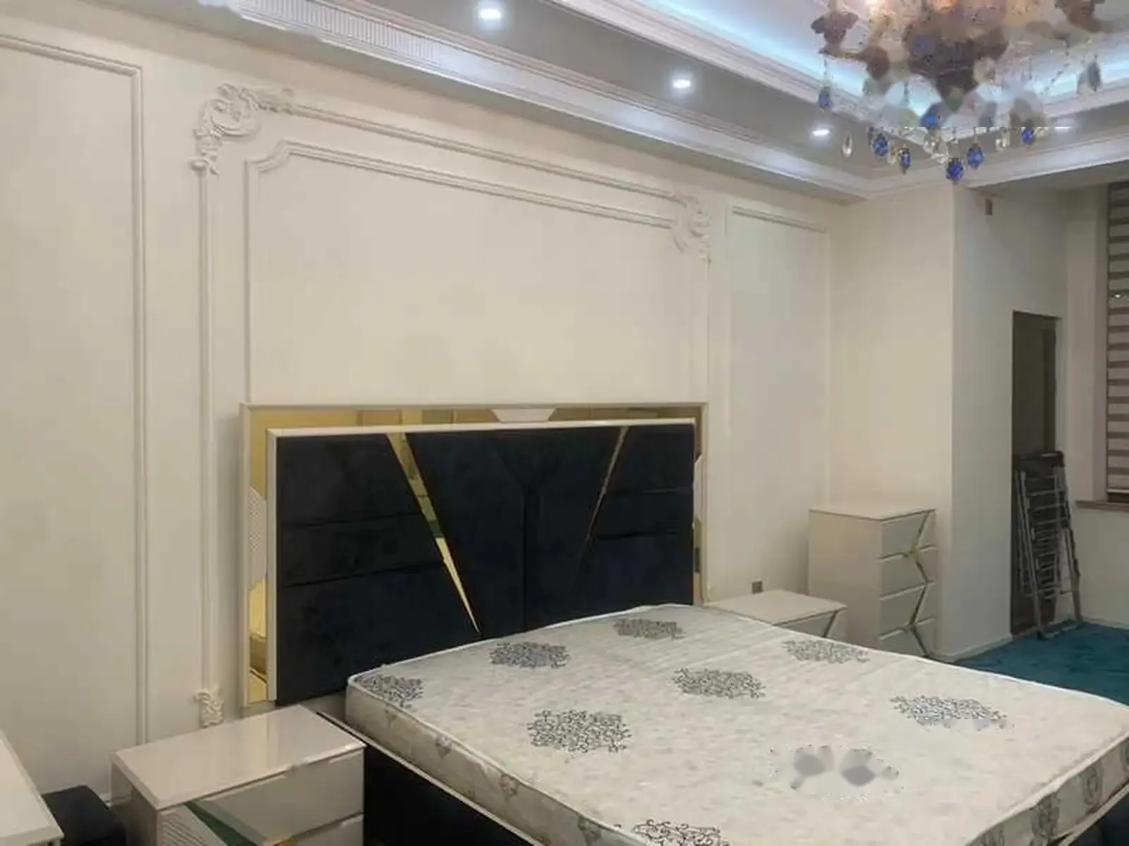 3-комн. квартира, 6 этаж, 115м², И.Сомони