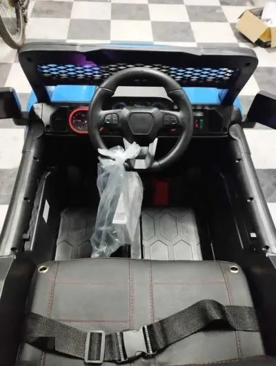 Детский электромобиль