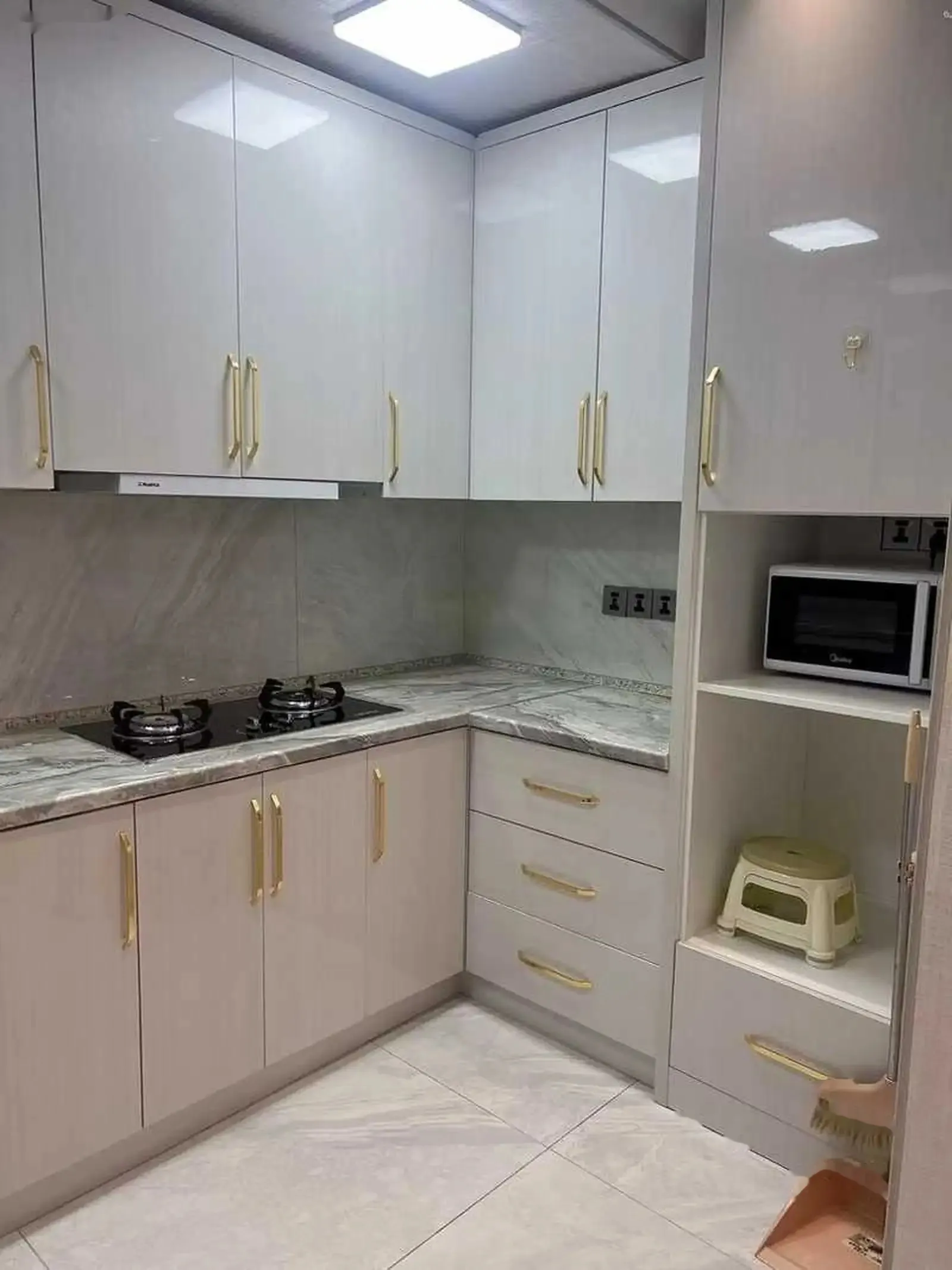 2-комн. квартира, 5 этаж, 58м², Шохмансур