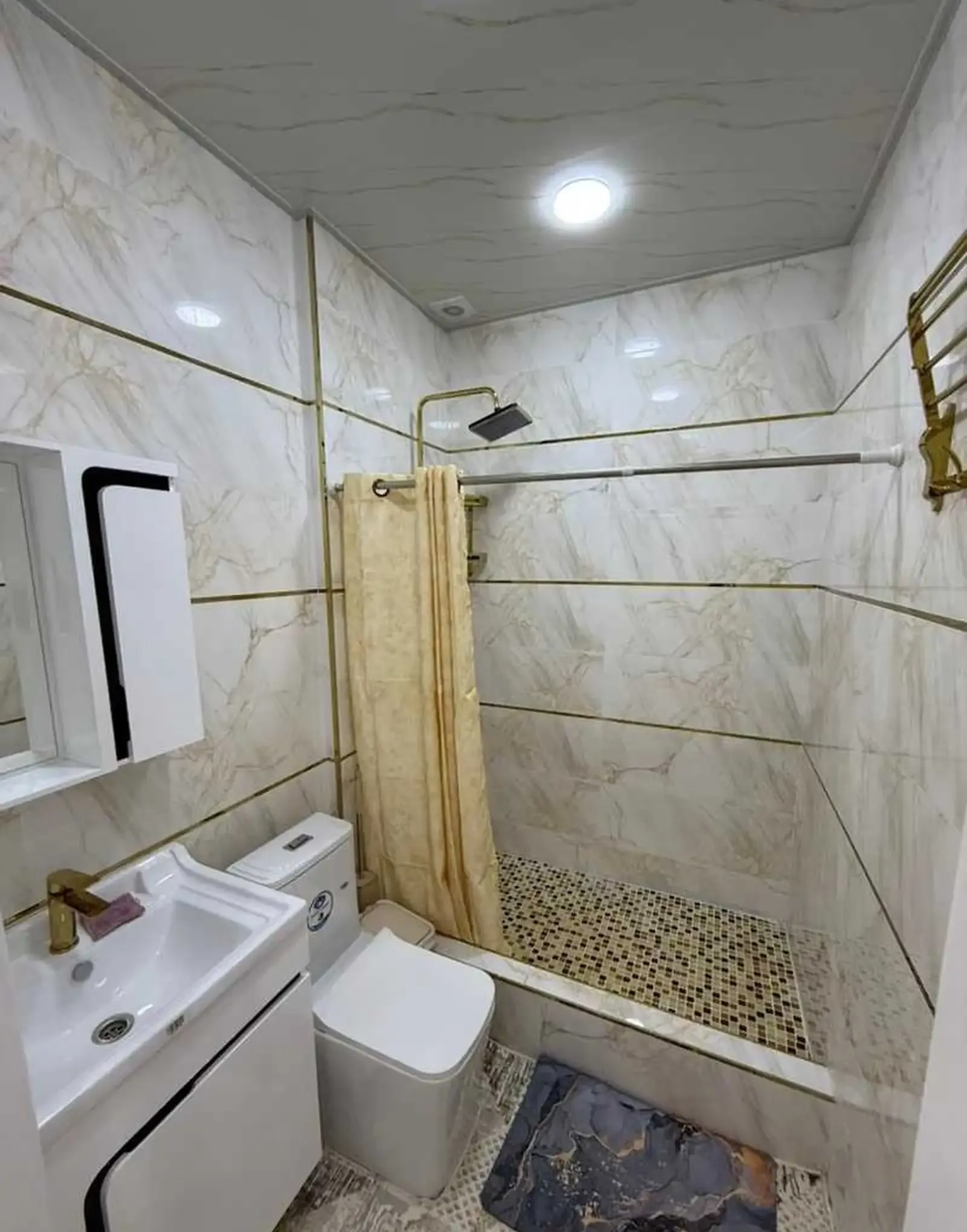 2-комн. квартира, 3 этаж, 75м², Пединистут