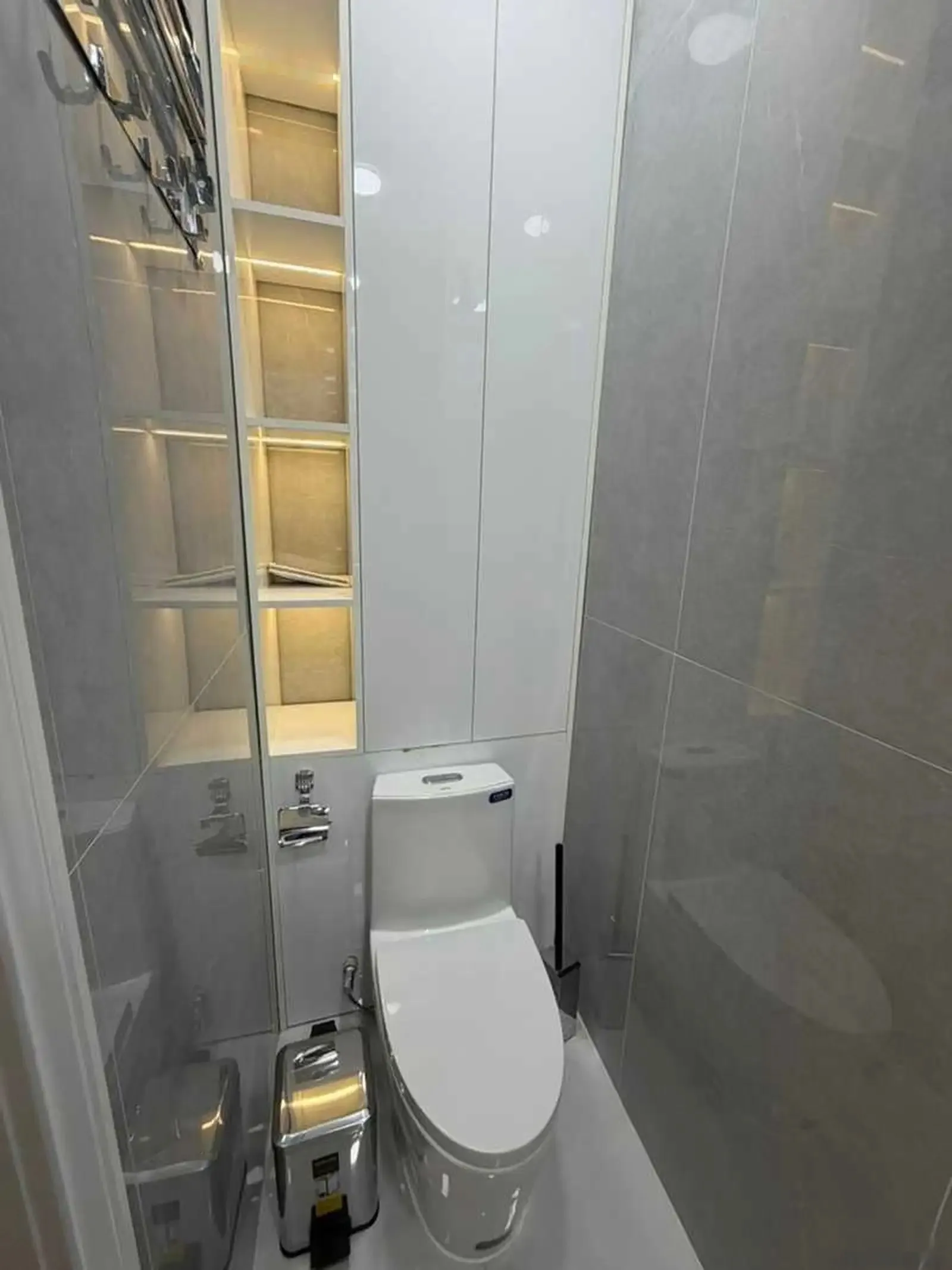2-комн. квартира, 15 этаж, 100м², Поликлиника