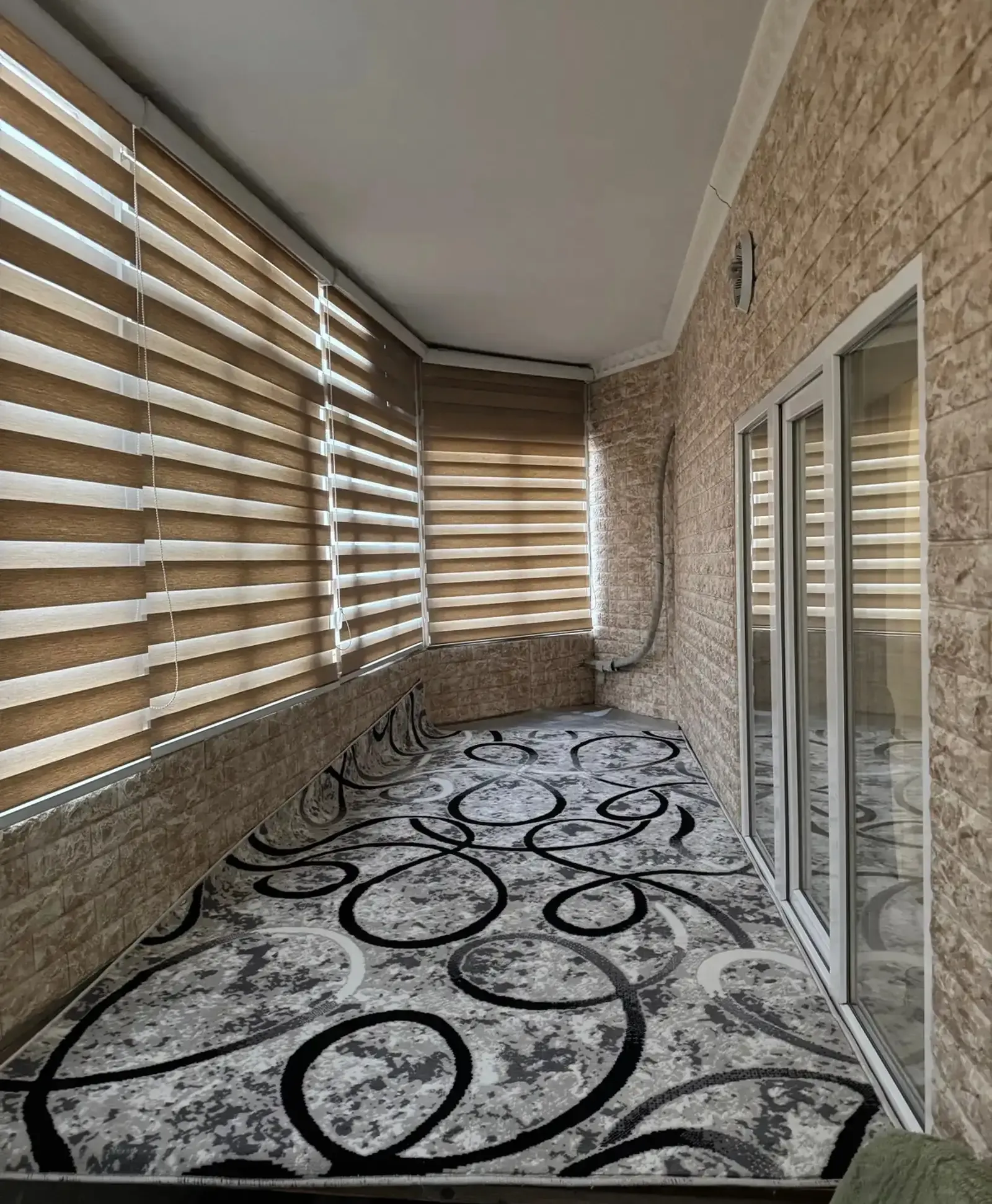 2-комн. квартира, 12 этаж, 80м², Ноҳияи Сино-1 кучаи Навбаҳор-2.