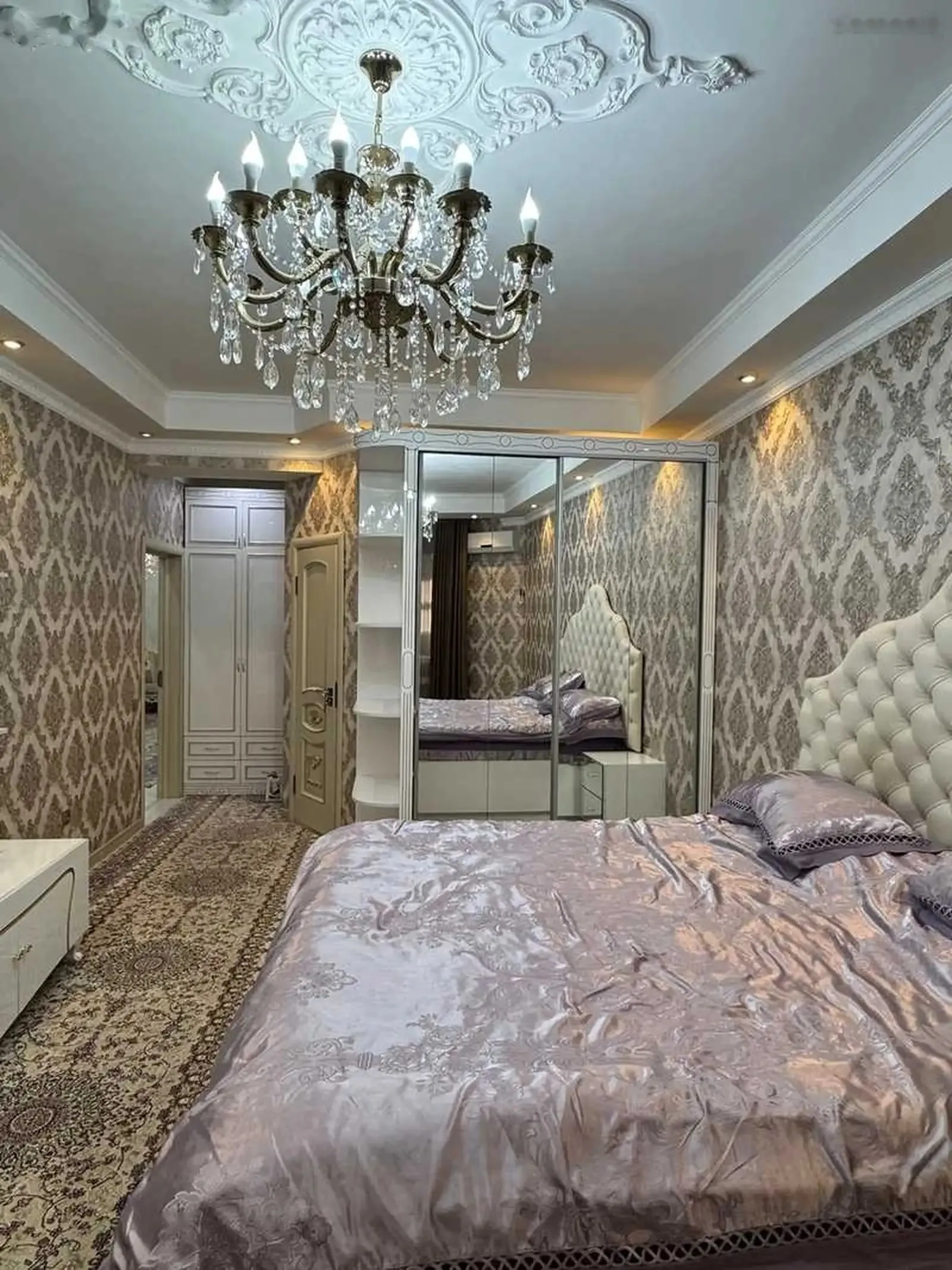 3-комн. квартира, 8 этаж, 140м², дом печат