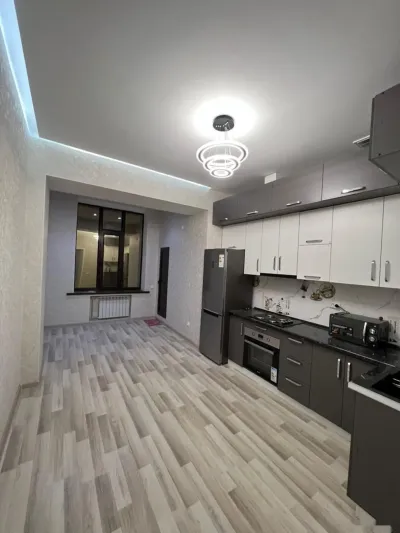 2-комн. квартира, 15 этаж, 110м², Шохмансур