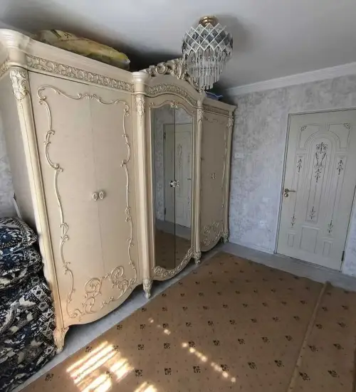 5-комн. квартира, 3 этаж, 90 м², Фирдавси
