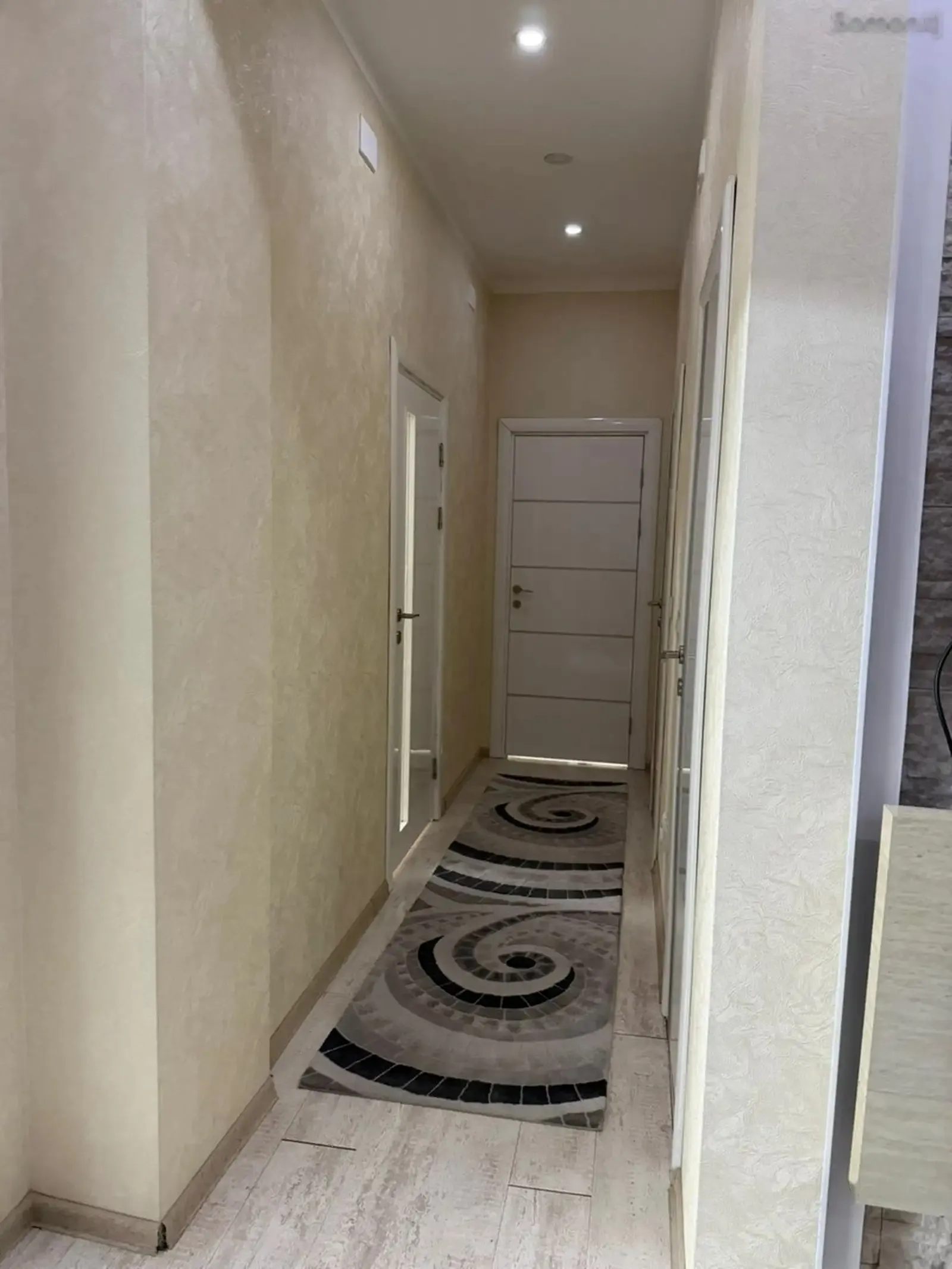 2-комн. квартира, 5 этаж, 110м², Дом печати, Таможенное