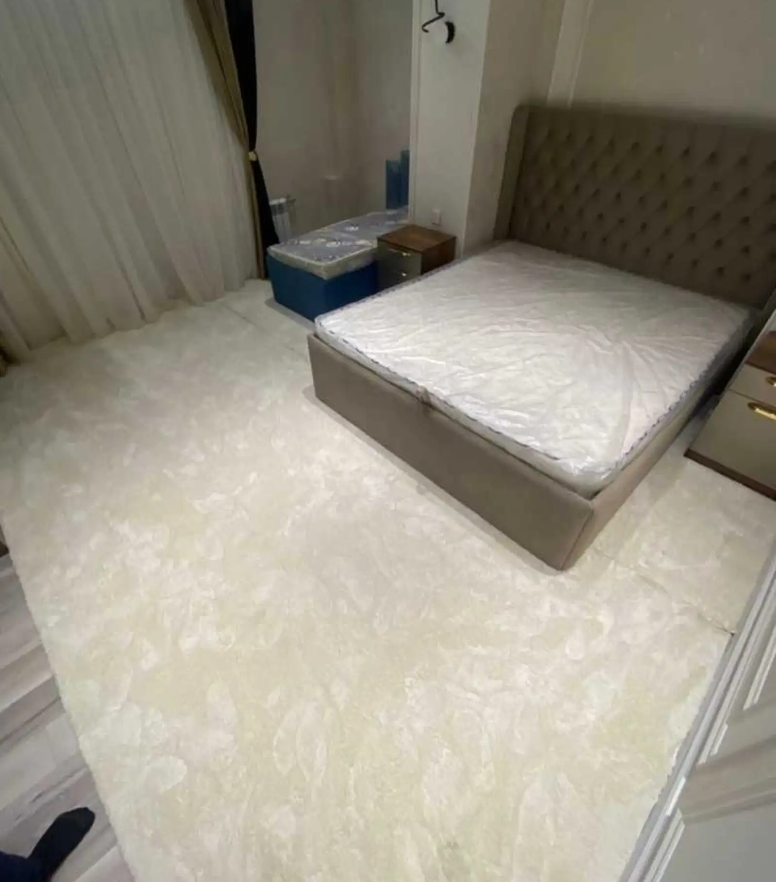 3-комн. квартира, 4 этаж, 140м², Шохмансур Опера болет пеши Парки Куруши Кабир