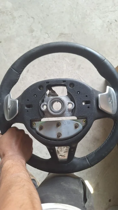Руль от Kia K7 2020 — миниатюра 5