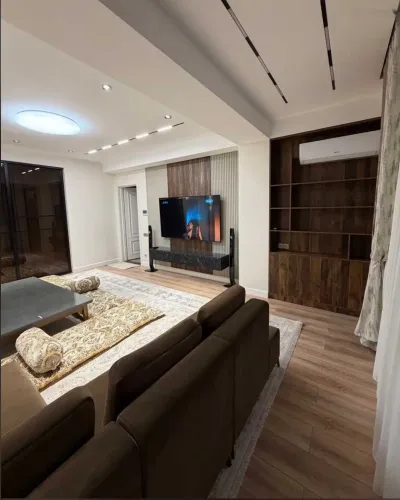 3-комн. квартира, 2 этаж, 140м², Сино-