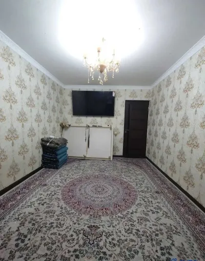 3-комн. квартира, 1 этаж, 63 м², Сино, 104мкр (Сана-1, пеши ресторани Валичон)