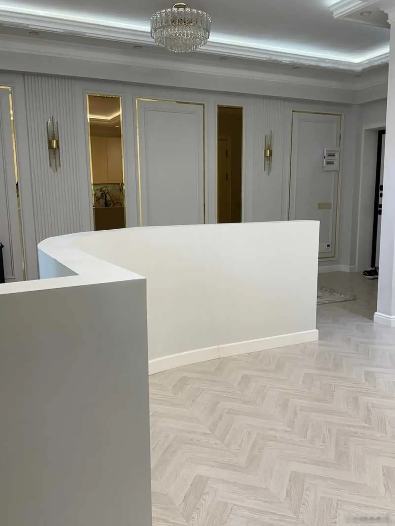 2-комн. квартира, 5 этаж, 86м², Домпечат, Алфемо