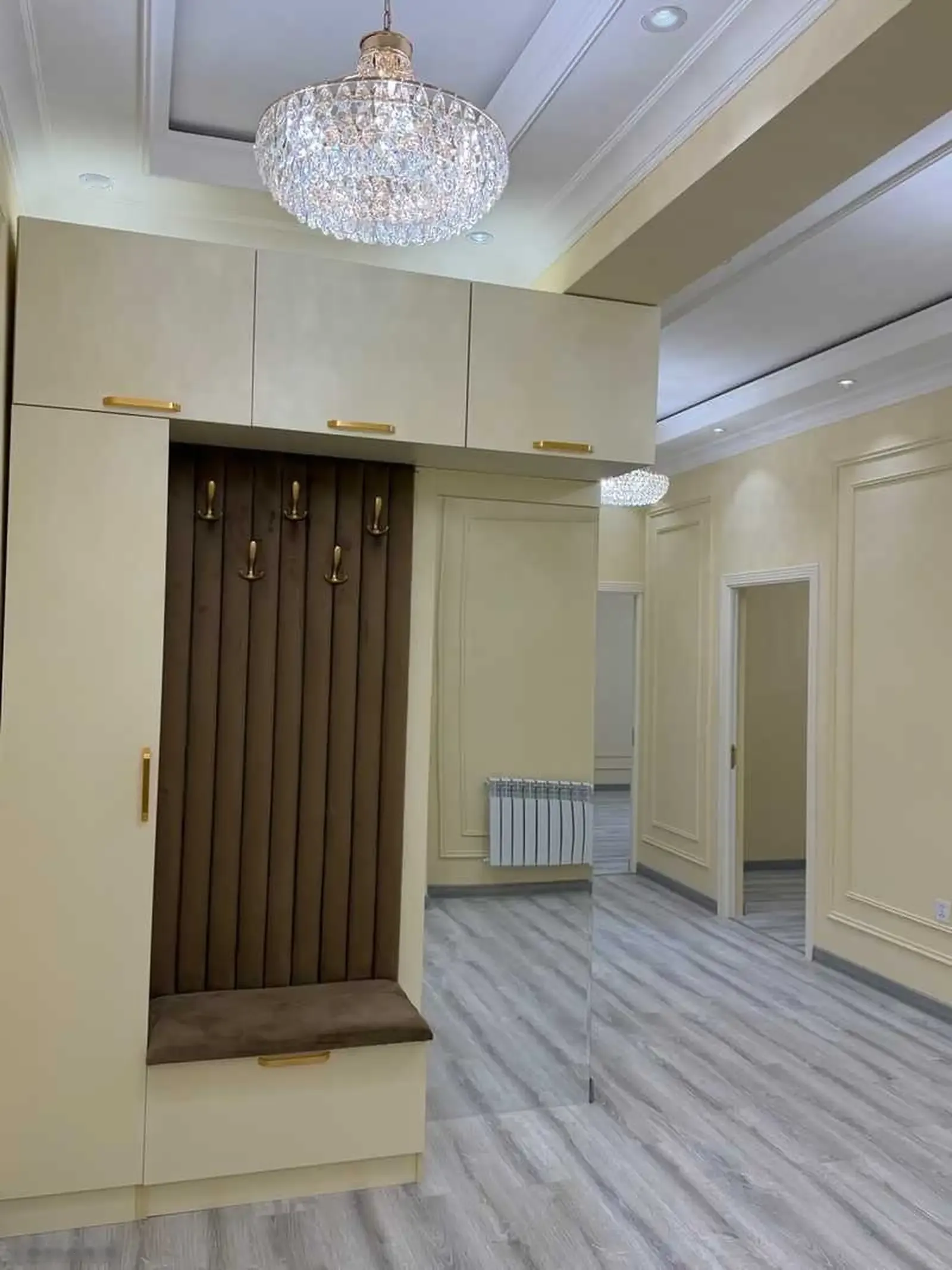 3-комн. квартира, 6 этаж, 98м², Шоҳмансур, Айнӣ, Вазорати нақлиёт
