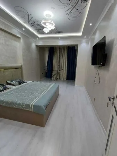 2-комн. квартира, 9 этаж, 80м², Айни