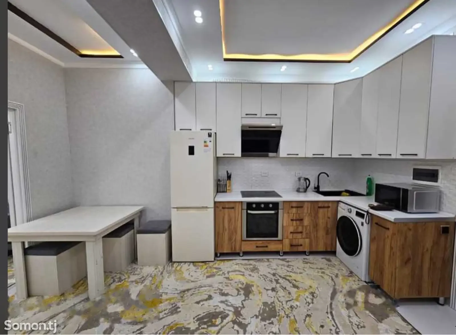 2-комн. квартира, 10 этаж, 52м², Скорый Хилтон