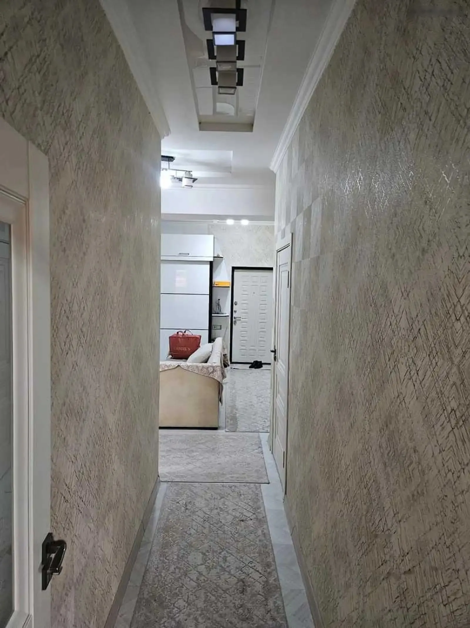 2-комн. квартира, 7 этаж, 76м², 103 мкр