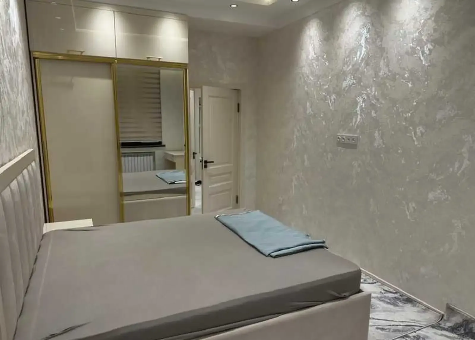 2-комн. квартира, 9 этаж, 72м², Шоҳмансур, Домҳои Бахт