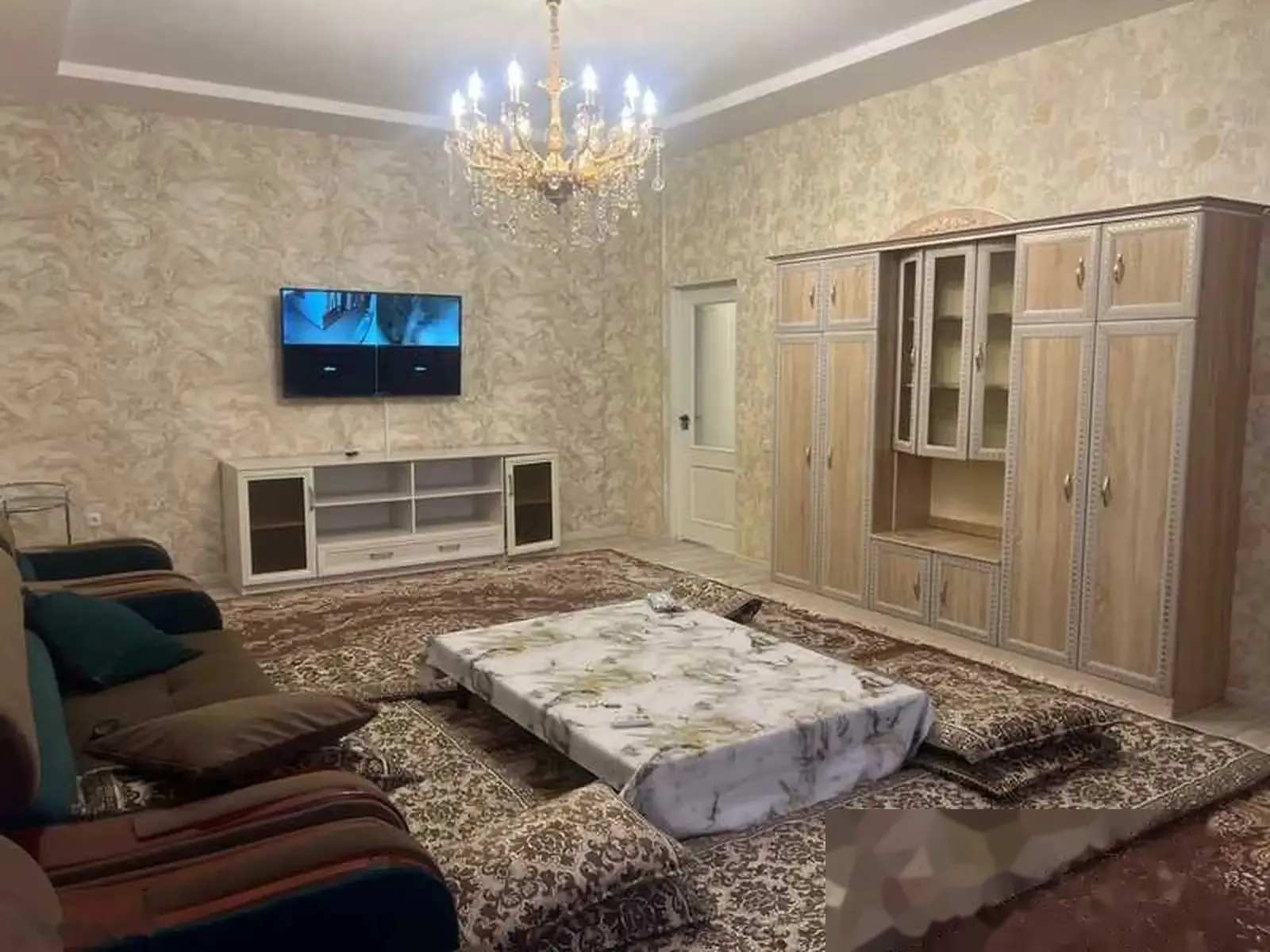 2-комн. квартира, 2 этаж, 100м², Зарафшон, доми Нок