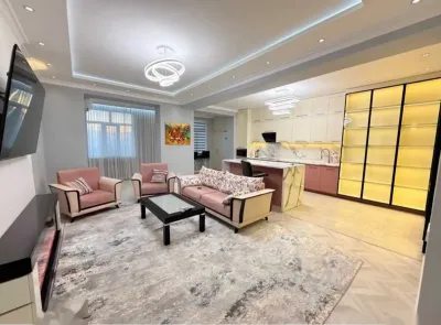 2-комн. квартира, 15 этаж, 100м², Шохмансур