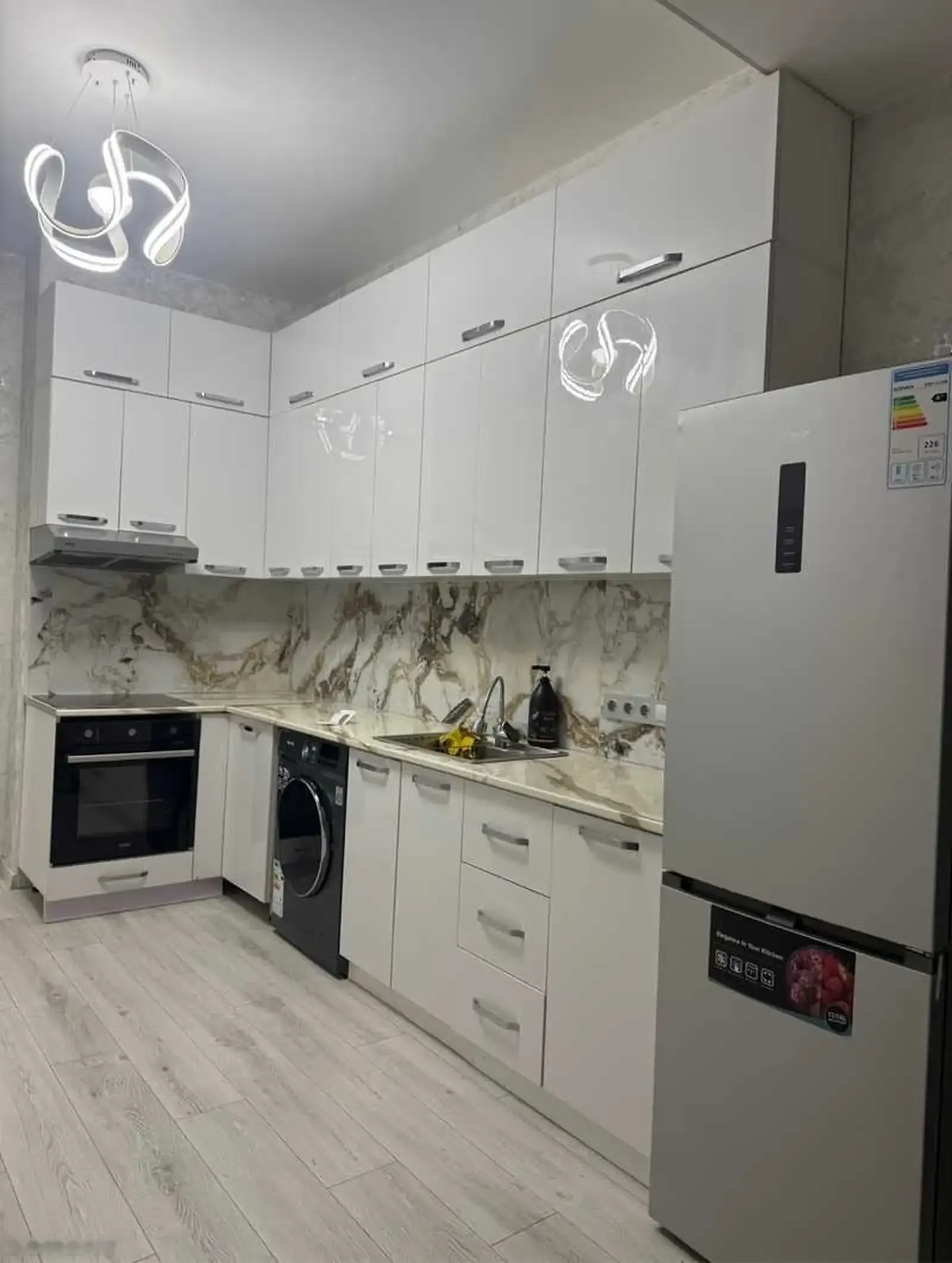 2-комн. квартира, 5 этаж, 90м², Шохмансур, Зелённый