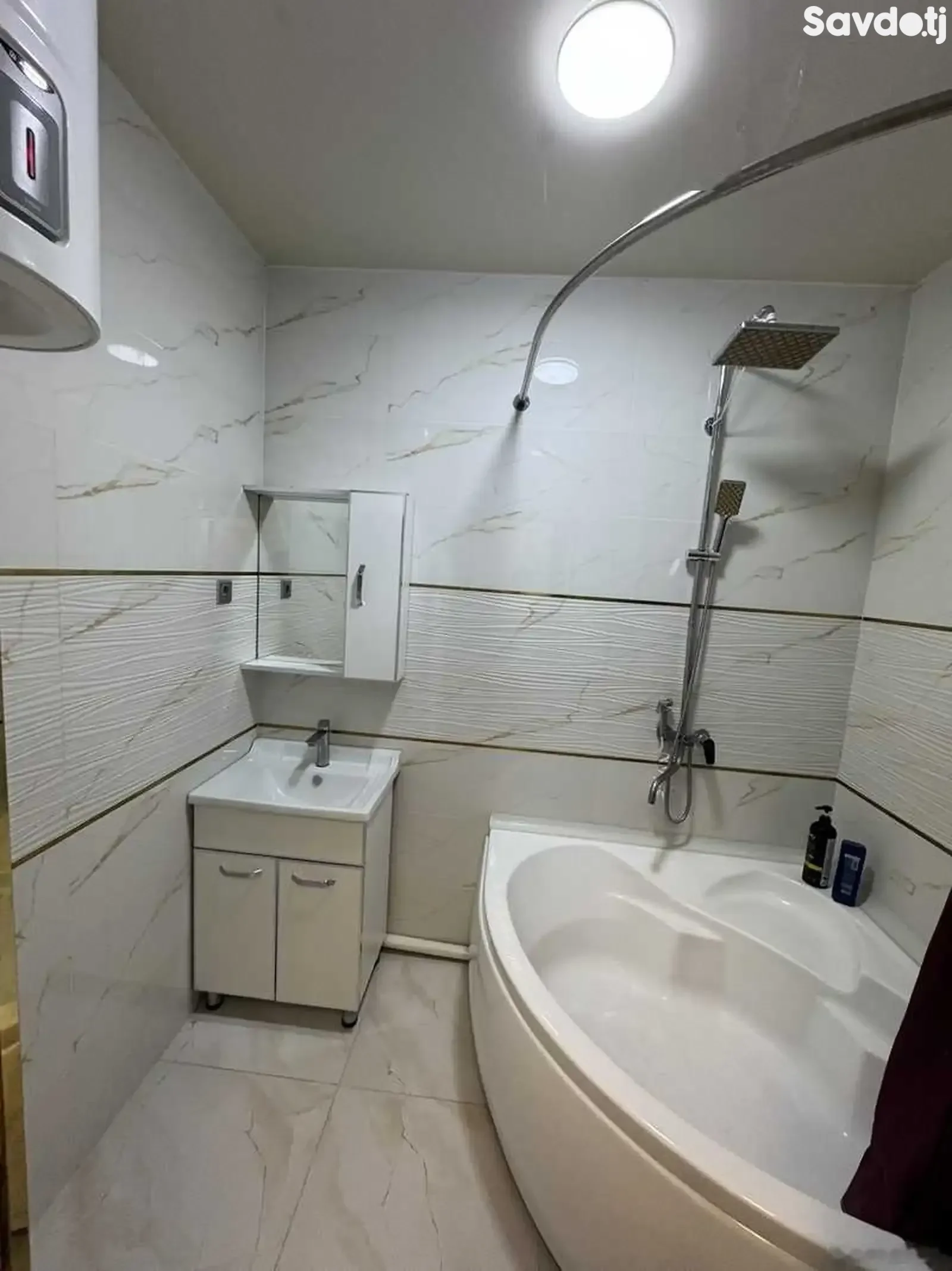 2-комн. квартира, 5 этаж, 60м², Профсоюз