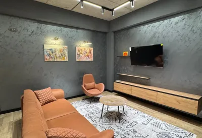 2-комн. квартира, 13 этаж, 60м², Бустон Сити, Ул. Айни