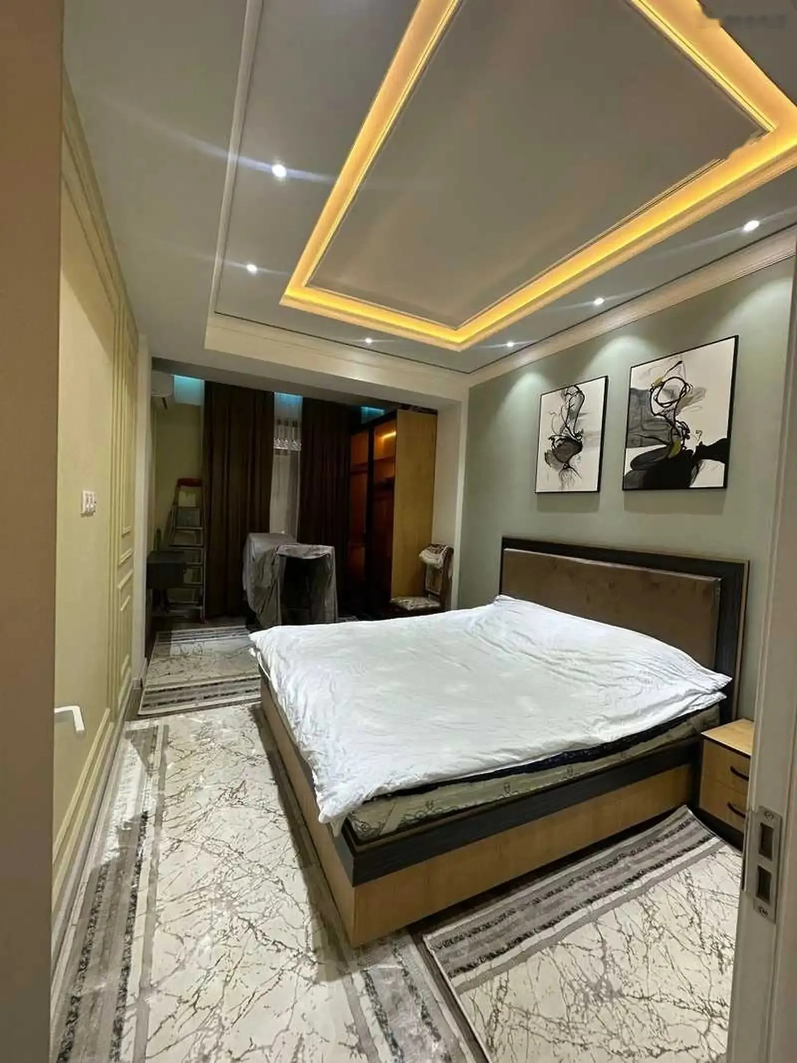 2-комн. квартира, 5 этаж, 77м², оперка