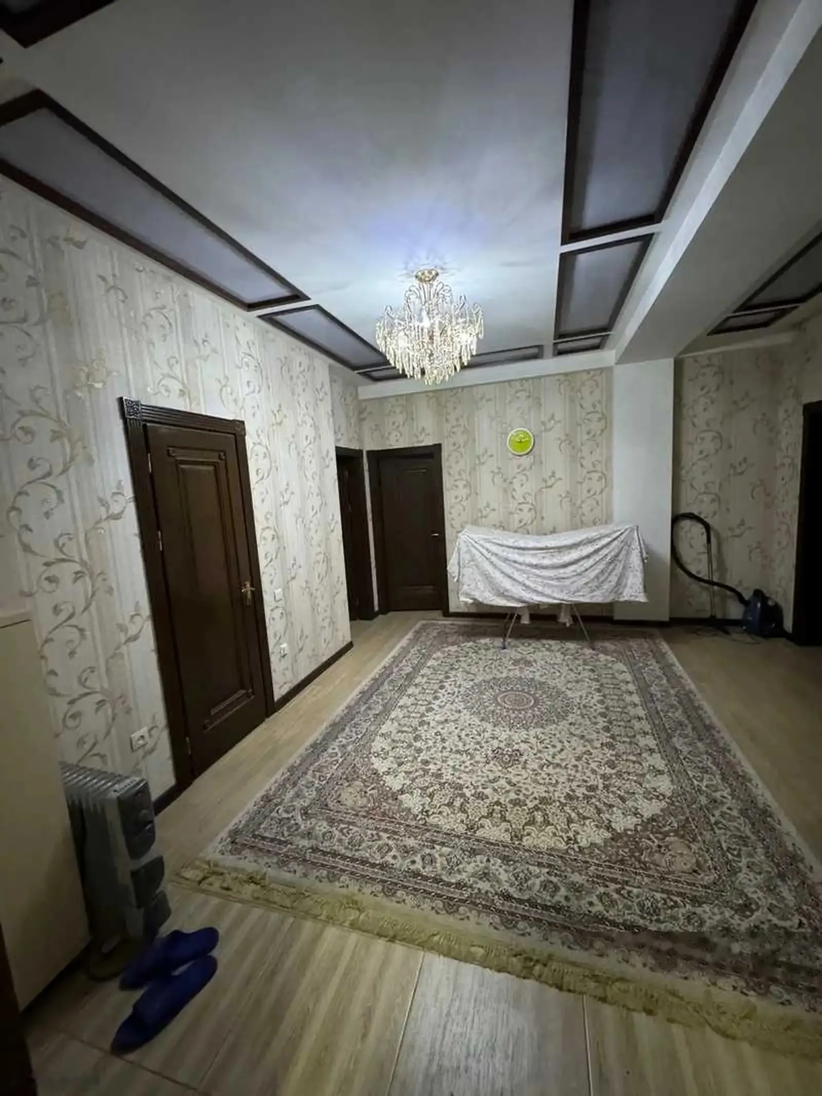 3-комн. квартира, 3 этаж, 110м², ботанический сад