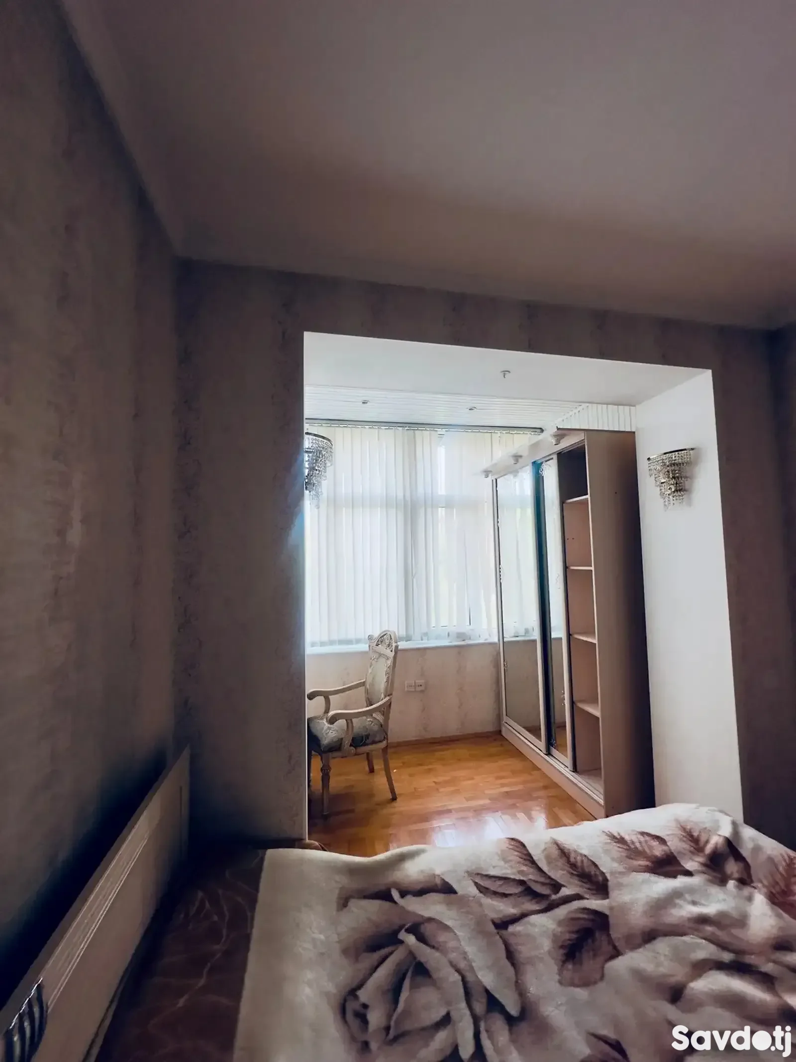 3-комн. квартира, 3 этаж, 100м², ЦУМ