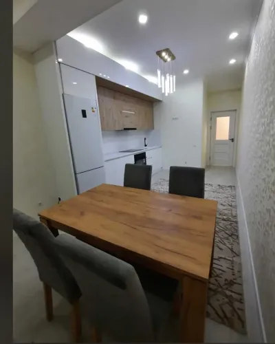 2-комн. квартира, 8 этаж, 90м², Дом печать