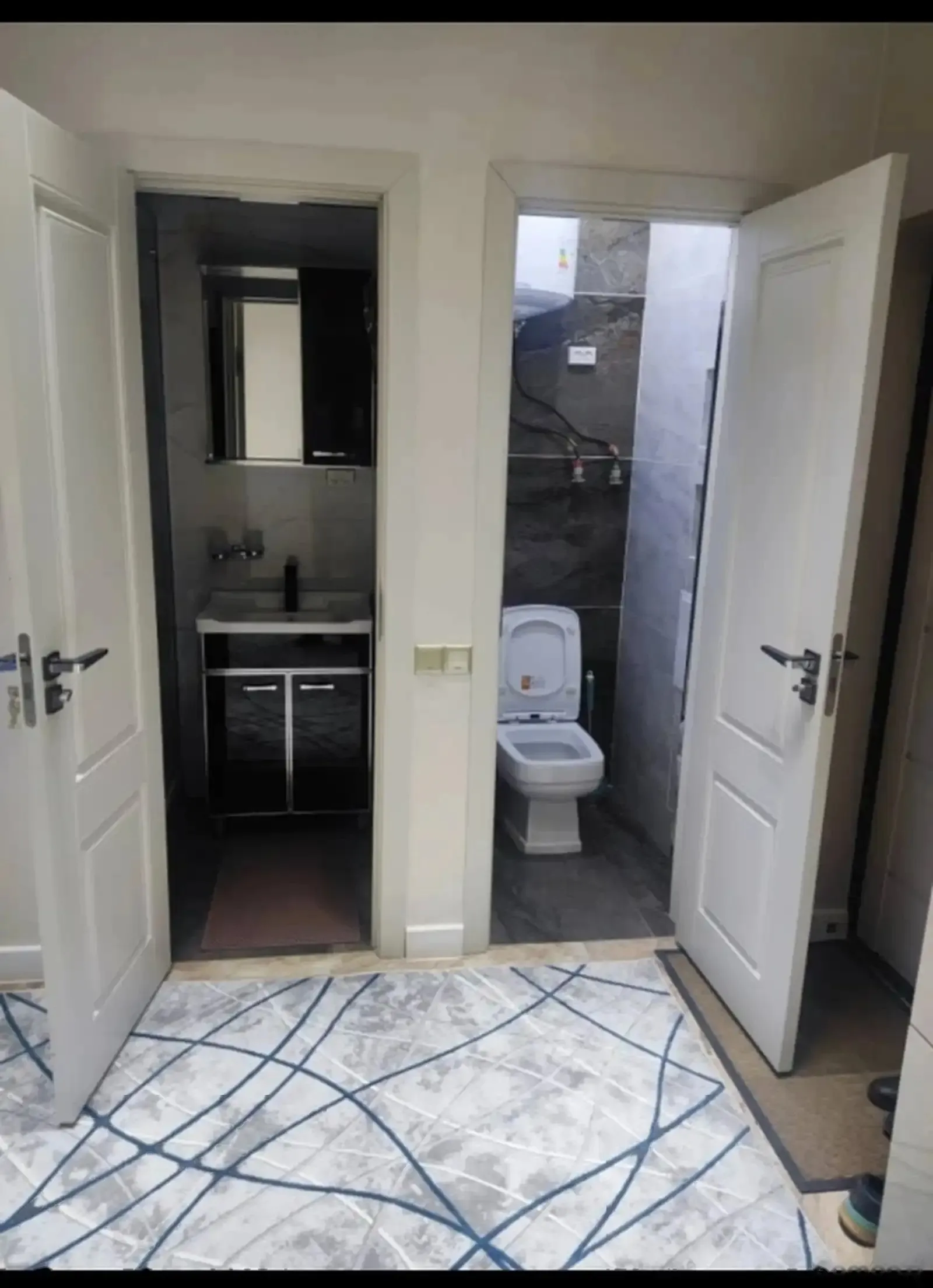 2-комн. квартира, 3 этаж, 60м², Шохмансур, Вазорати наклиет, пушти УВД