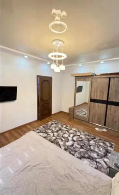 2-комн. квартира, 10 этаж, 60м², И Сомони