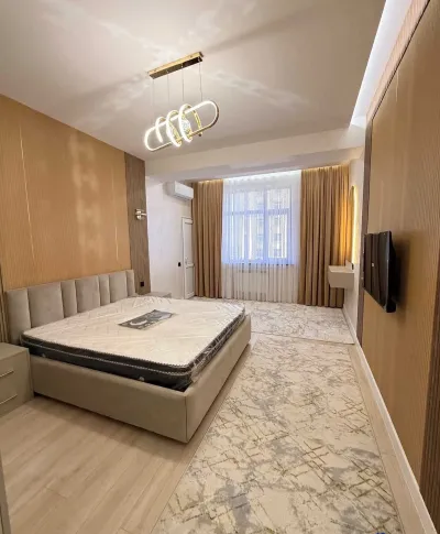 2-комн. квартира, 6 этаж, 77 м², Фирдавси