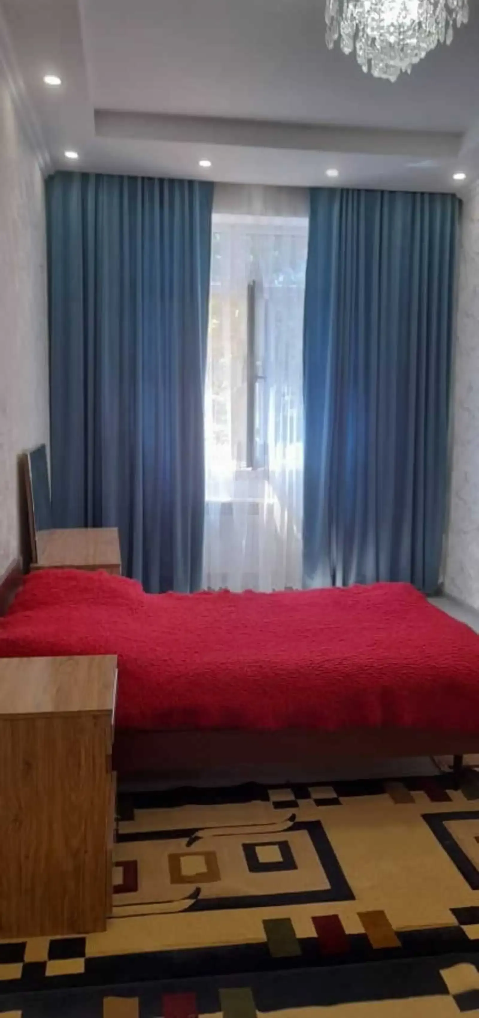 2-комн. квартира, 2 этаж, 65м², Цирк