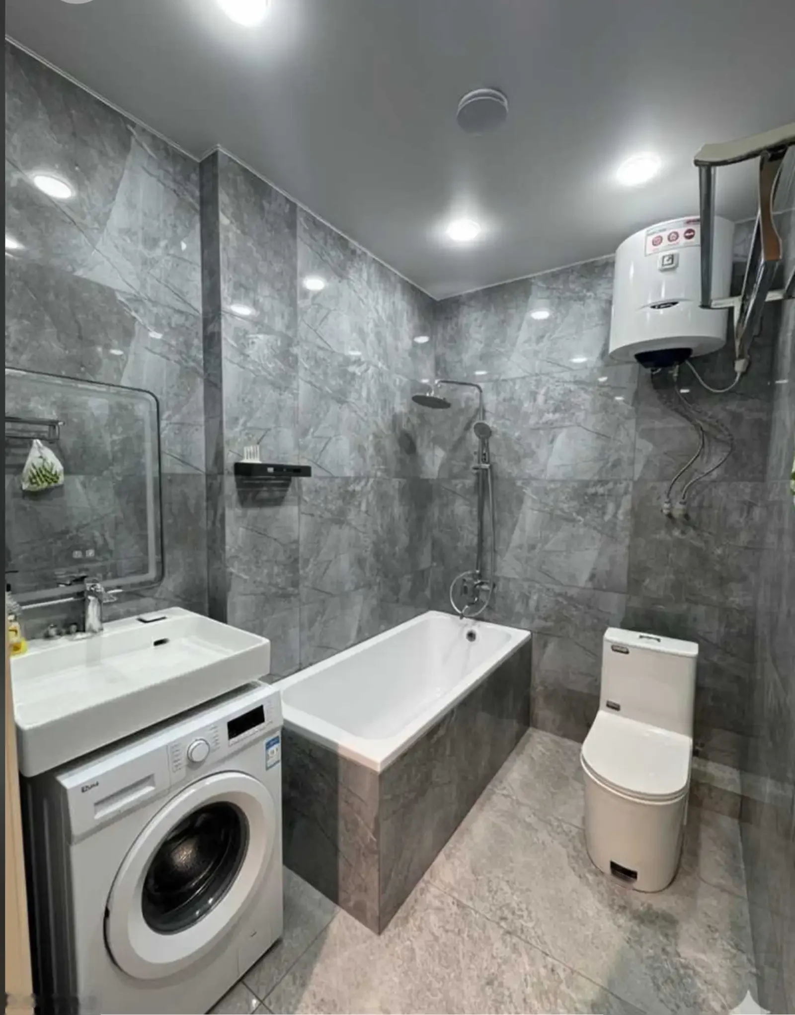 2-комн. квартира, 4 этаж, 56м², театр оперы и балета